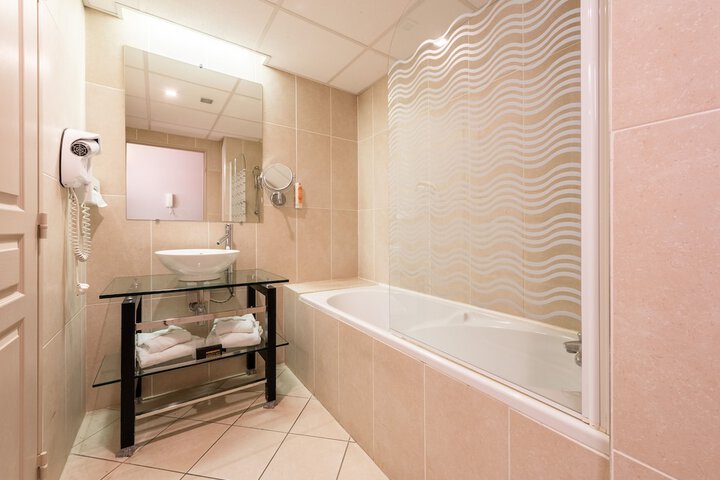 Clean Restrooms