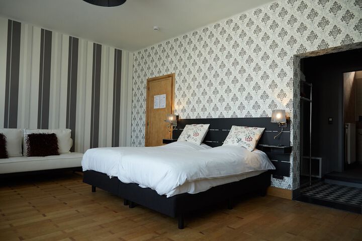 Room 13 of 41