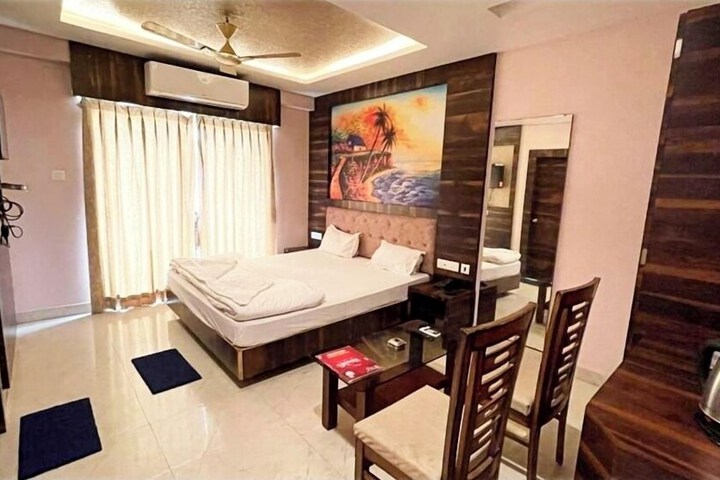 Room 17 of 40