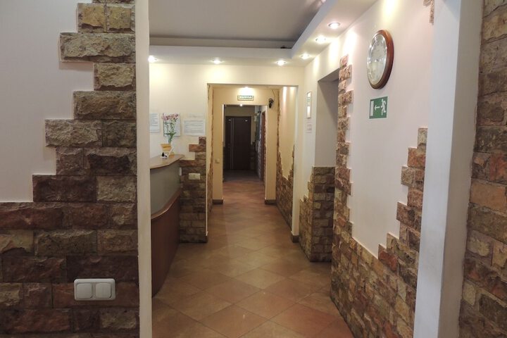 Ballroom/Hall 98 of 101