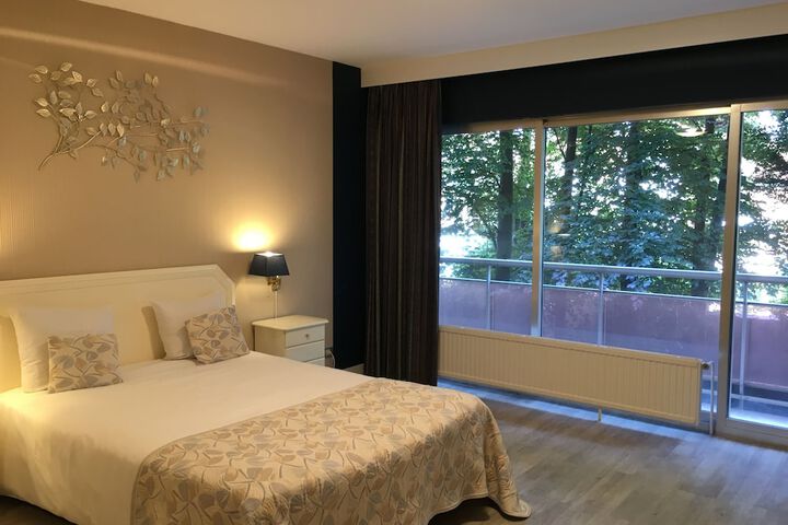 Room 22 of 132