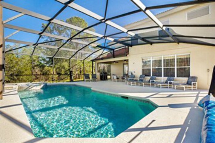 Pool 18 of 39