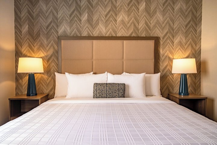 Room 18 of 44