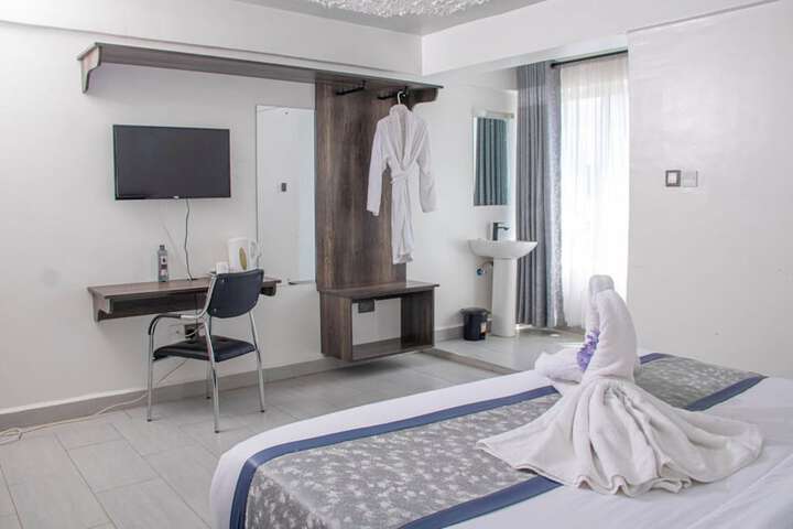 Room 29 of 98