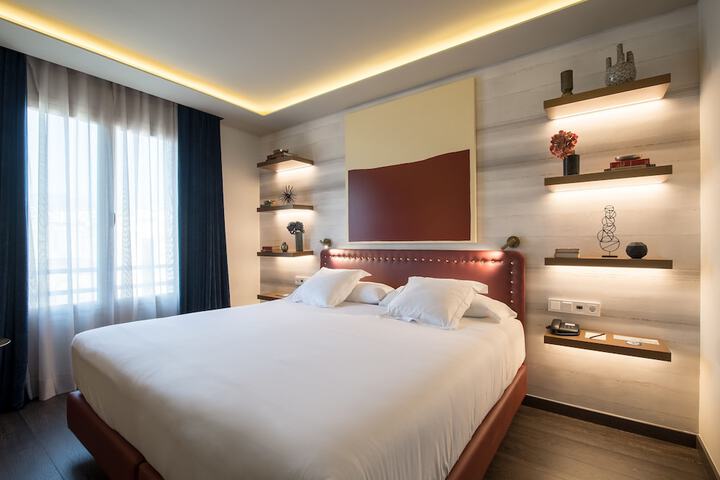 Room 4 of 54
