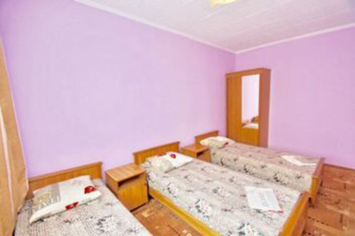 Room 19 of 36