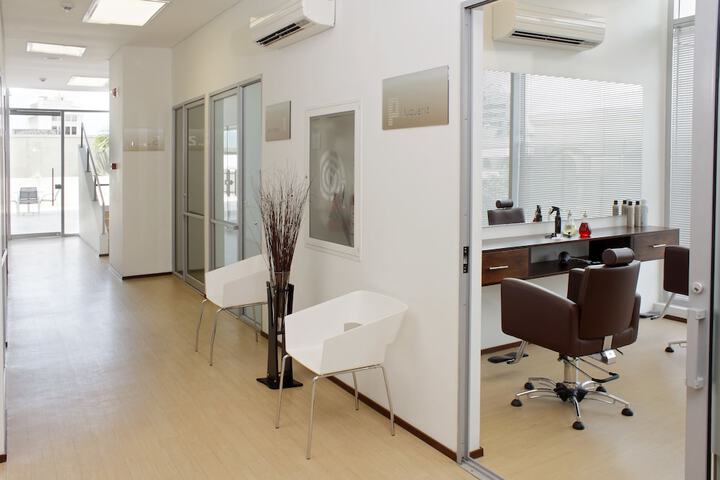 Hair salon