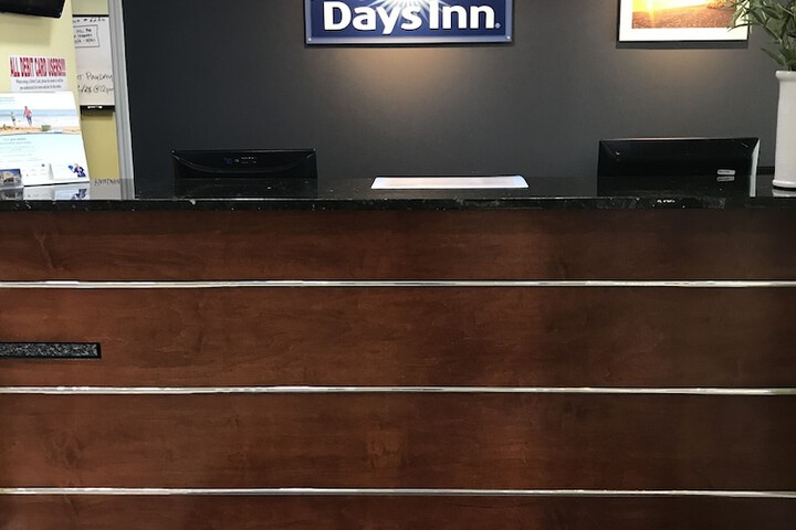 Concierge desk