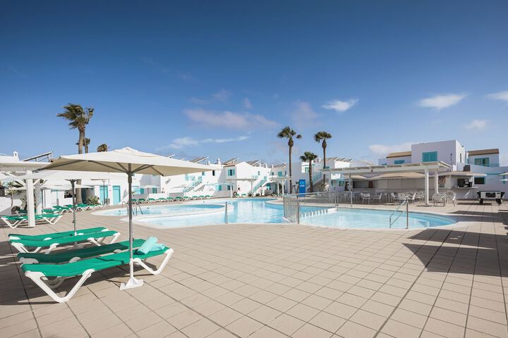 Pools & Facilities