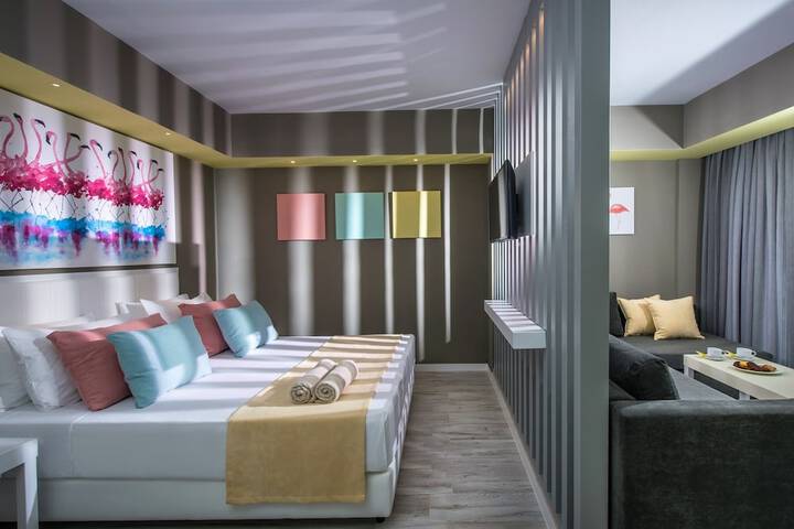 Room 65 of 195