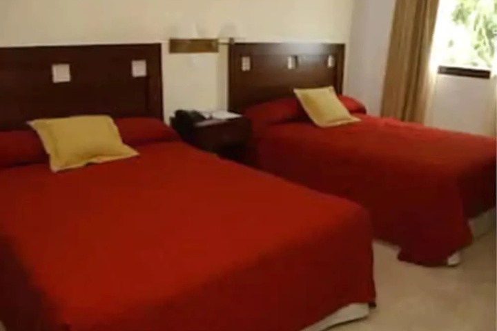 Room 2 of 14