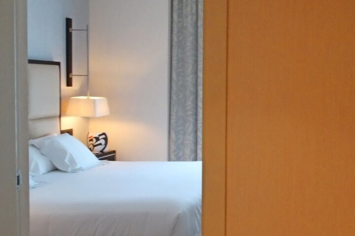 Room 43 of 105