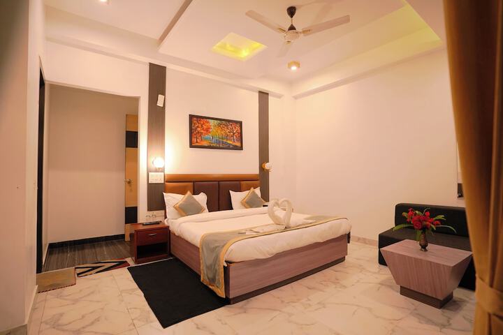 Room 26 of 60