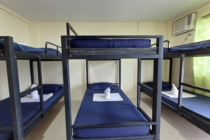 Room 8 of 23