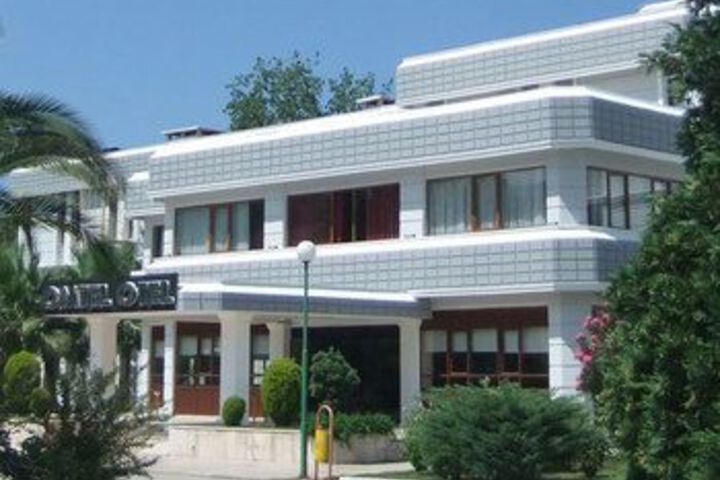 Omtel Hotel