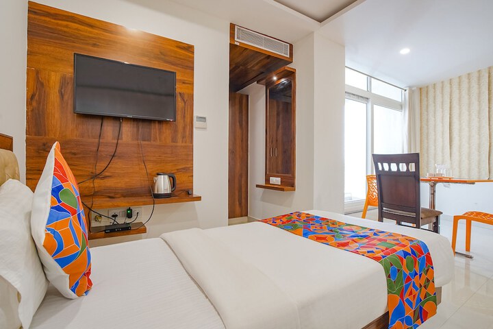 Room 15 of 41