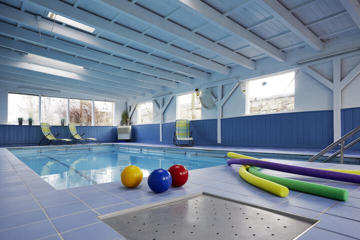 Hotel with Pool