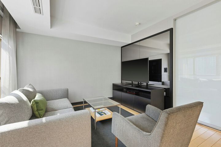 Room 22 of 46