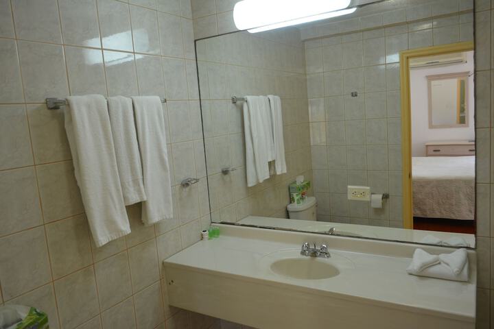 Room 12 of 43