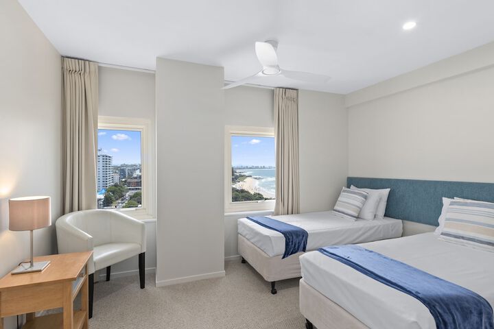 Room 10 of 230