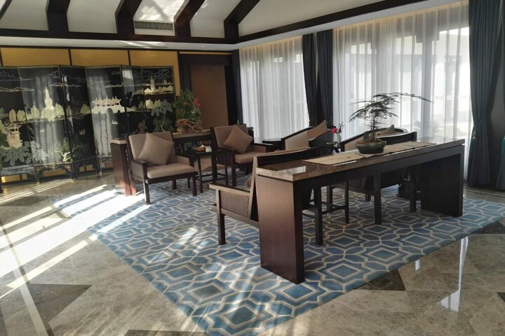Room 31 of 59
