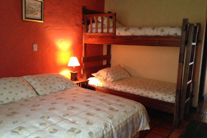 Room 7 of 10