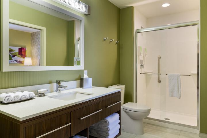 Bathroom shower