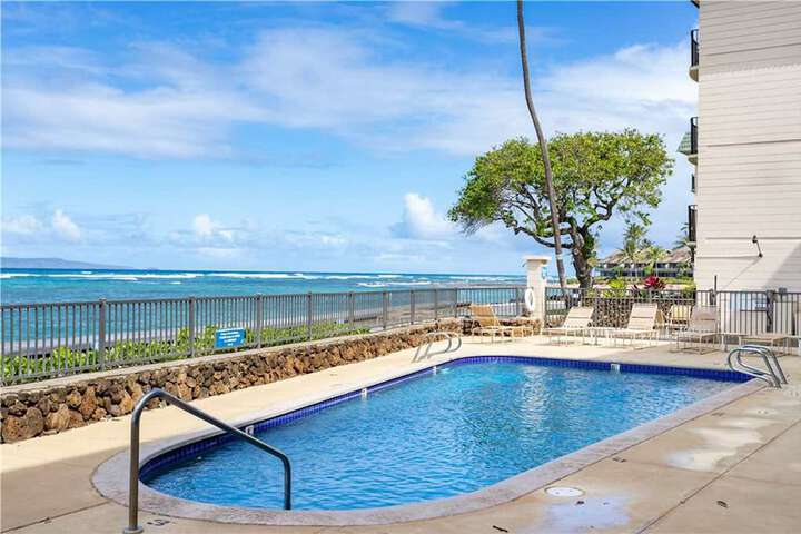 Pool Hotel