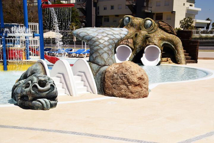 Pool 50 of 106