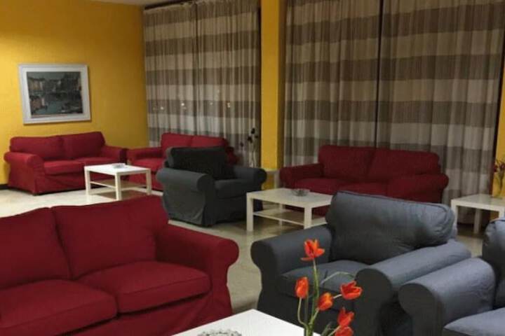 Guest Lobby