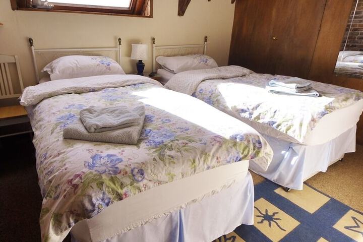 Room 5 of 22