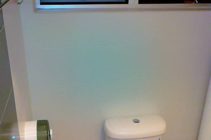 Room 20 of 35
