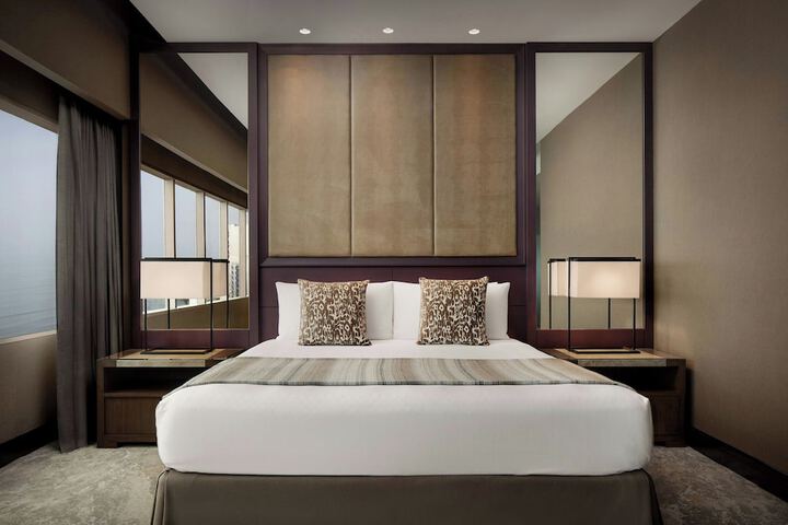 Room 36 of 196