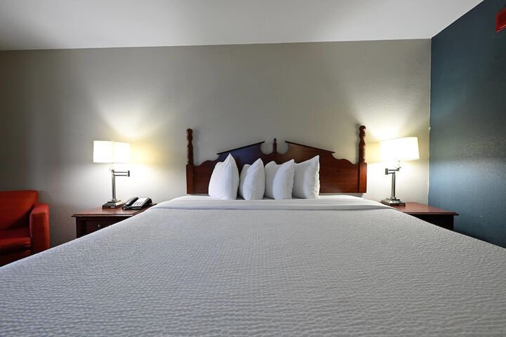 Room 15 of 31