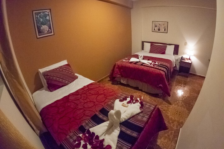 Room 8 of 34