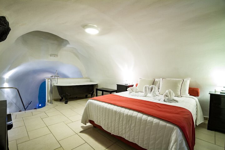 Room 30 of 118