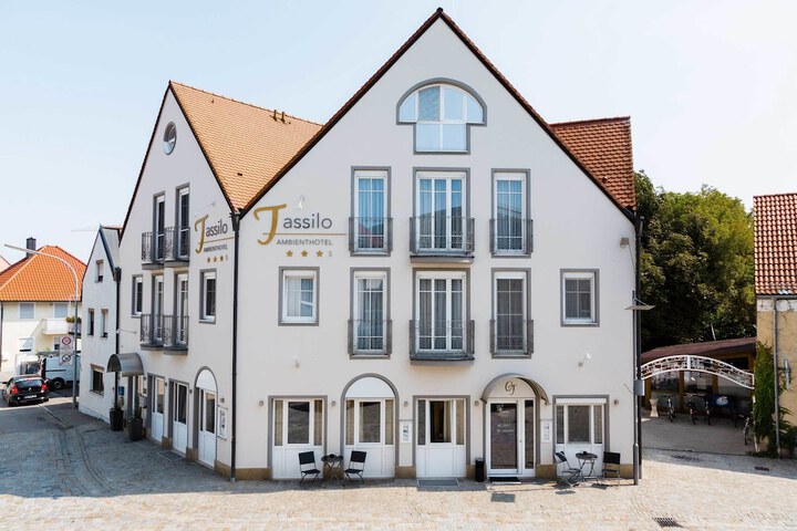 Ambient Hotel Tassilo in Dingolfing
