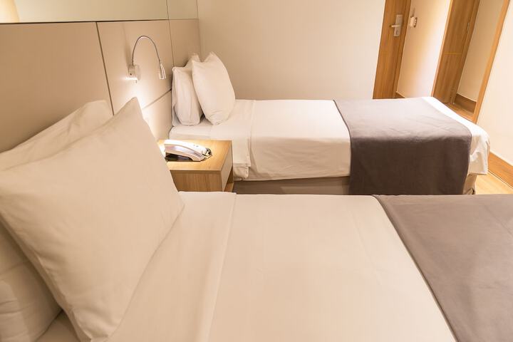 Room 22 of 138