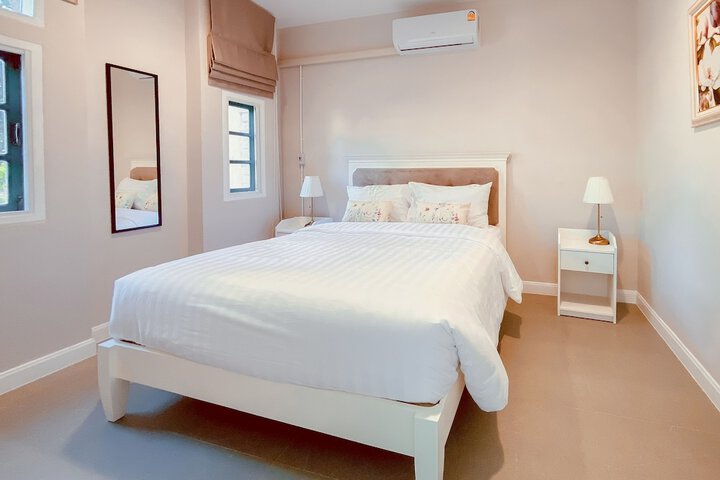 Room 15 of 137