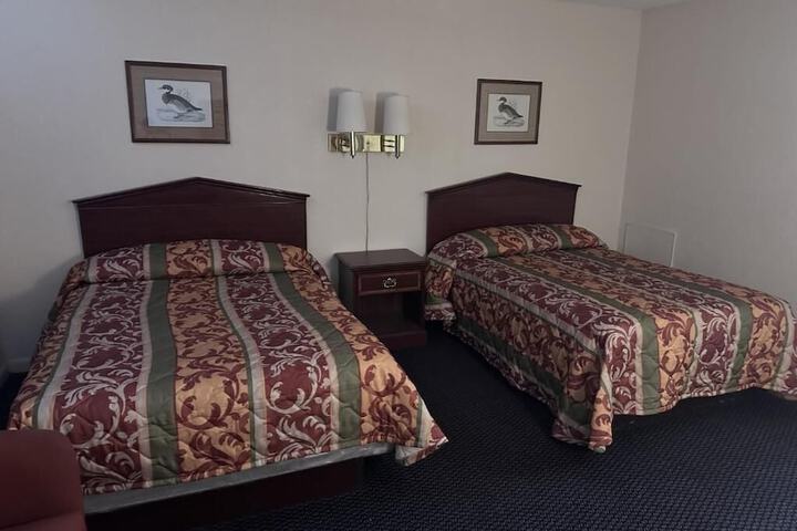 Room 2 of 15