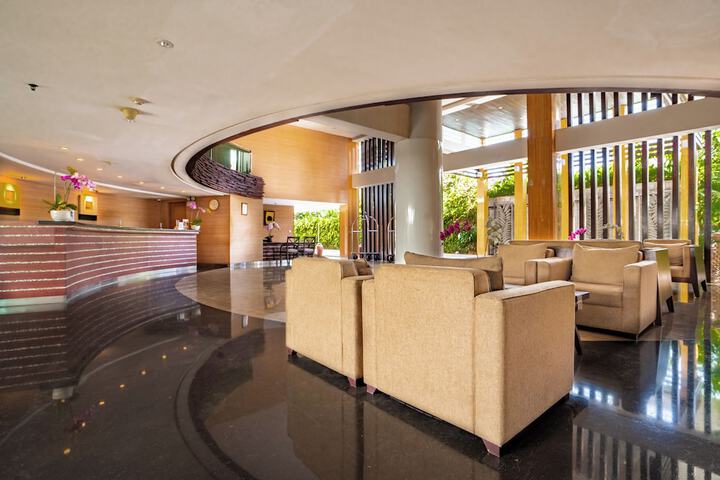 Guest Lobby