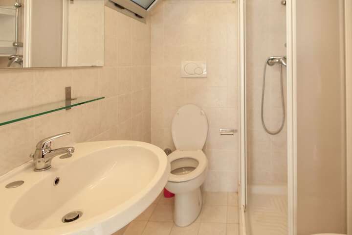 Clean Restrooms