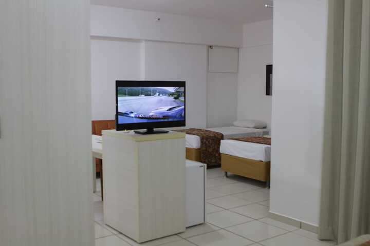 Room 13 of 93