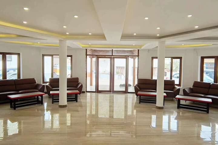 Hotel Interior 3 of 33