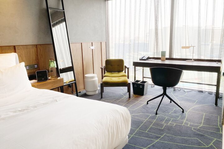 Room 20 of 51