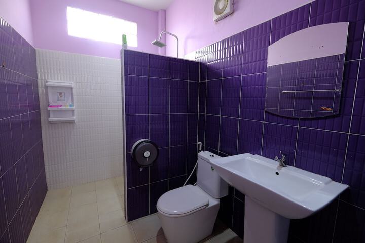 Room 19 of 33