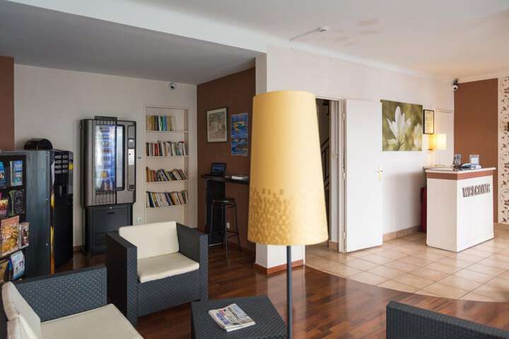 Room 18 of 43