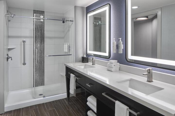 Bathroom shower