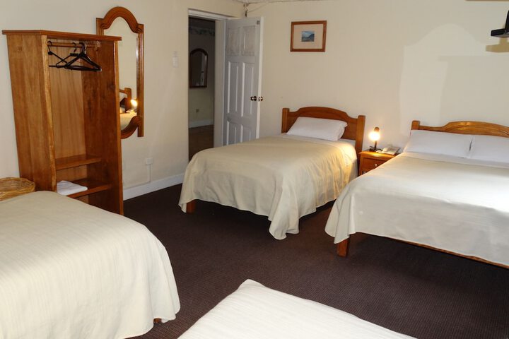 Room 8 of 71
