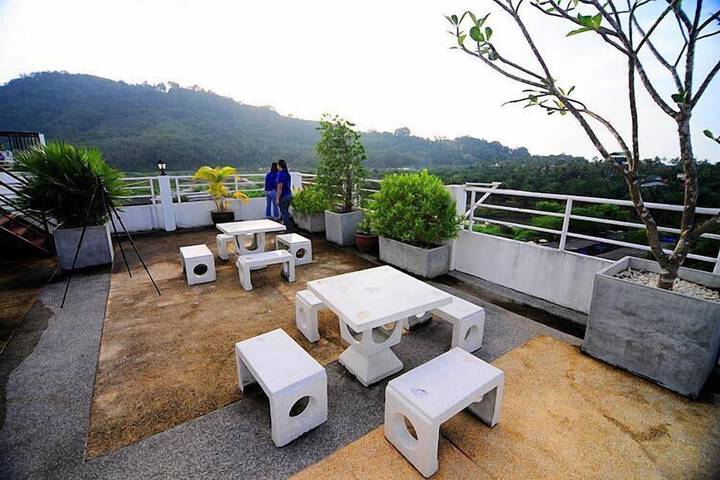 Terrace/Patio 37 of 42